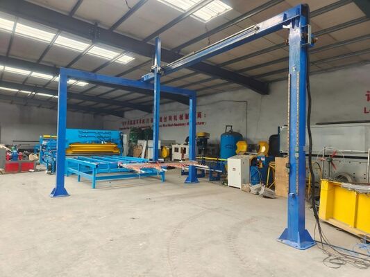 Capacity 60 Pcs Mesh Size 50*200mm Servo Motor 3.5kw Fence Mesh Welding Machine